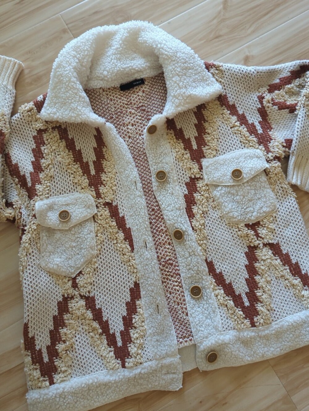 Cozy Sherpa-Trim Knit Cardigan Sweater - Cream & Rust